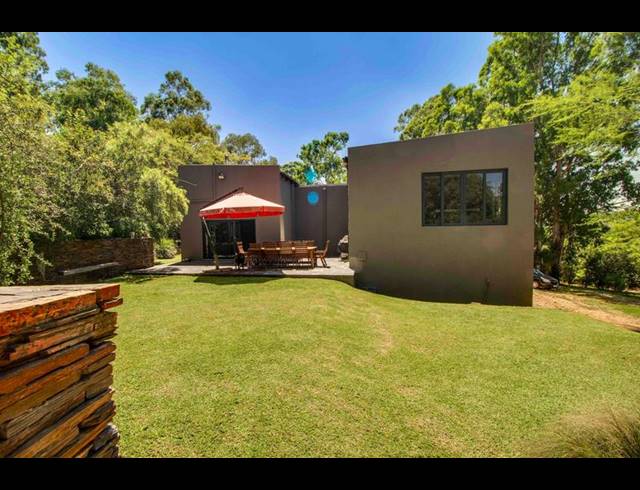 FARM FOR SALE IN ZONNEHOEWE